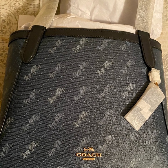 NWT Coach H&C Tote 3 piece set - Picture 3 of 12